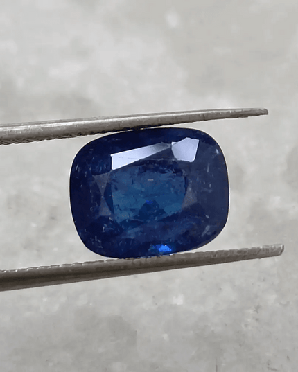 3.51ct IGI Certified Royal Blue Ceylon Sapphire, 100% Natural only heated Earth Mined Gemstone. - SMSGEMS 