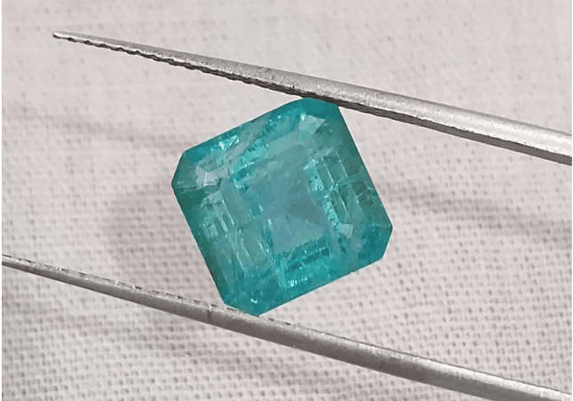 3.53ct Zambian Emerald, 100% Natural Earth Mined Gemstone - SMSGEMS 