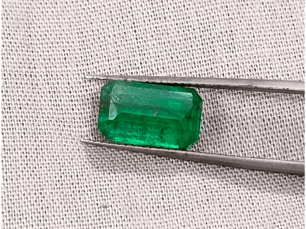 3.55ct Deep Vivid Swat Emerald, 100% Natural Earth Mined Gemstone - SMSGEMS 