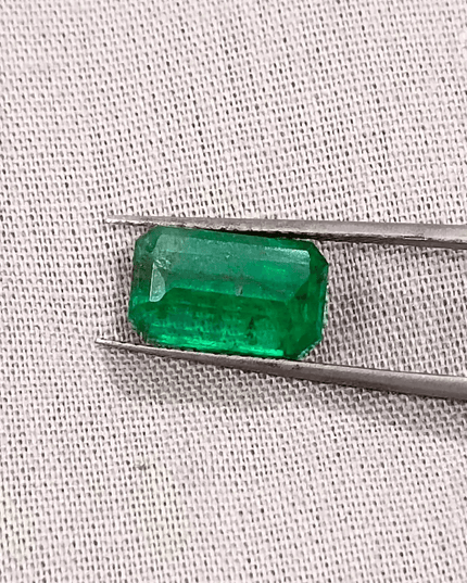 3.55ct Deep Vivid Swat Emerald, 100% Natural Earth Mined Gemstone - SMSGEMS 