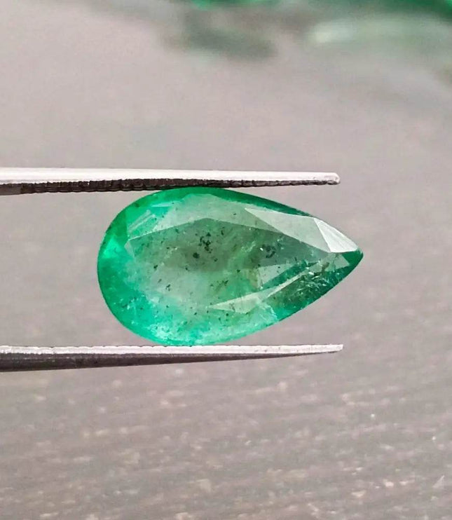 3.64ct Zambian Emerald , 100% Natural Gem - SMSGEMS 