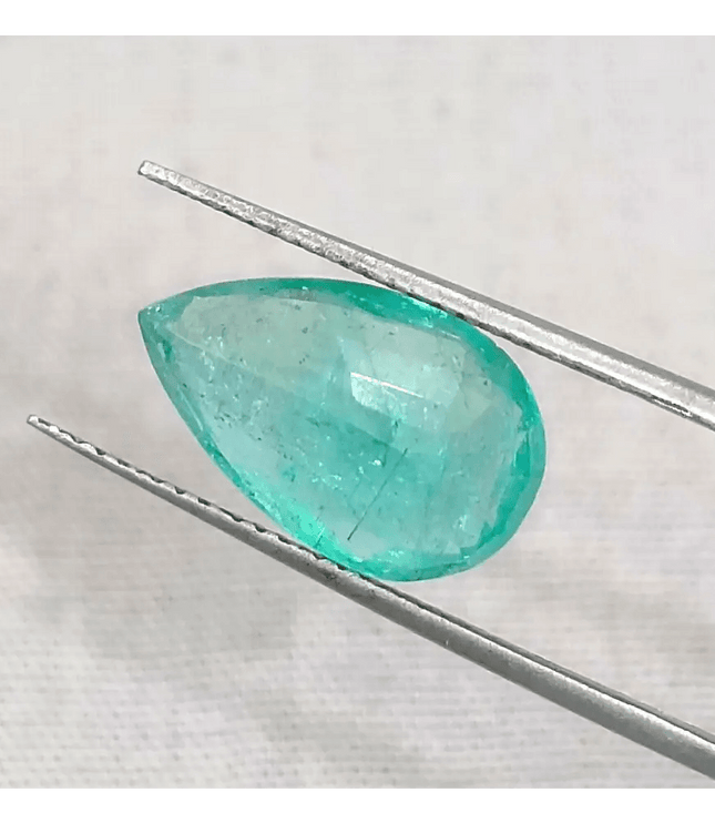 3.68ct Pastel Green Zambian Emerald, Natural Earth Mined Gemstone - SMSGEMS 