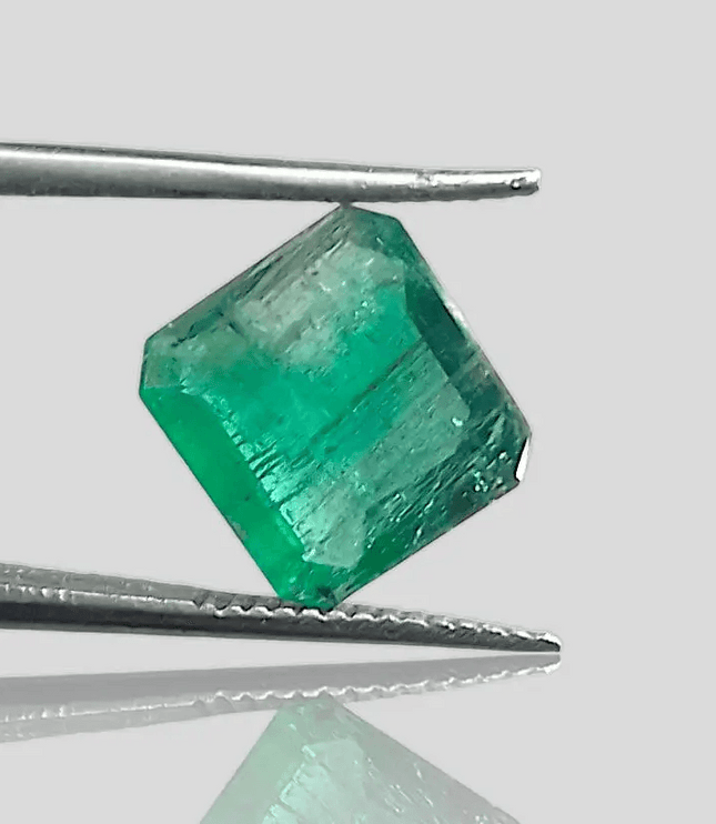 3.69ct Zambian Emerald, 100% Natural Gem - SMSGEMS 