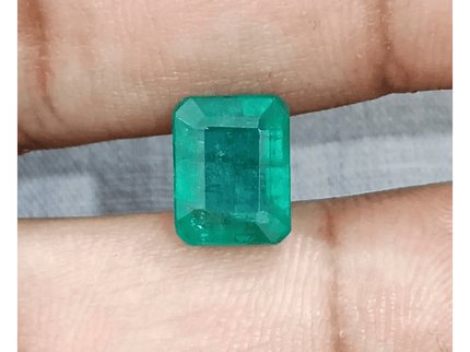 3.74ct Medium Green Zambian Emerald , 100% Earth Mined Gemstones - SMSGEMS 