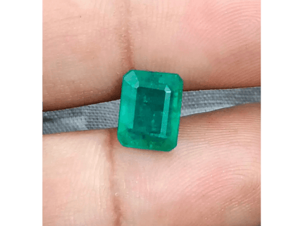 3.74ct Medium Green Zambian Emerald , 100% Earth Mined Gemstones - SMSGEMS 