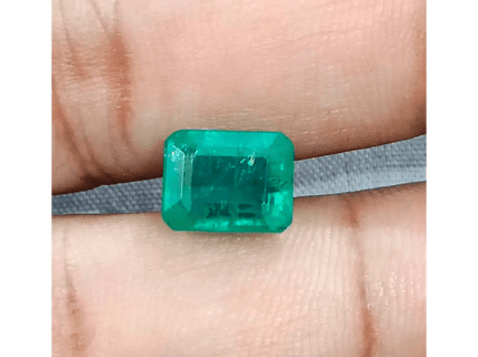 3.74ct Medium Green Zambian Emerald , 100% Earth Mined Gemstones - SMSGEMS 