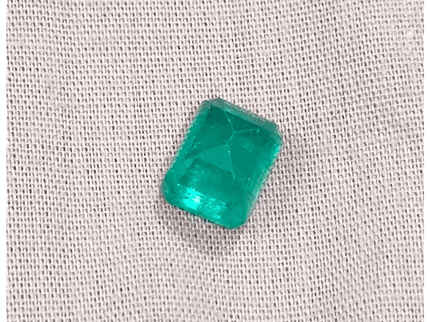 3.74ct Medium Green Zambian Emerald , 100% Earth Mined Gemstones - SMSGEMS 