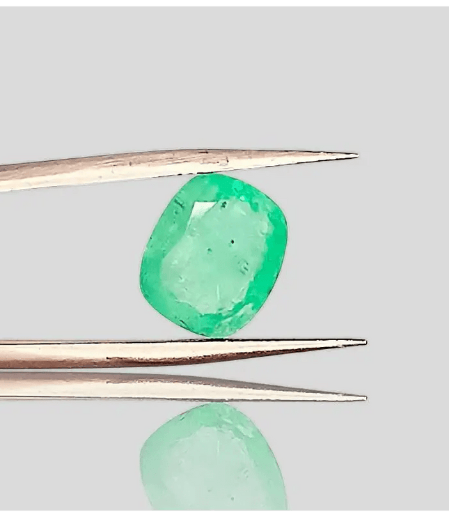 3.80ct Neon Green Cushion Cut Ethiopian Emerald, 100% Natural Earth Mined Gemstone - SMSGEMS 