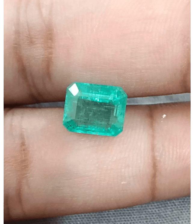 3.81ct Zambian Emerald , 100% Natural Gem - SMSGEMS 