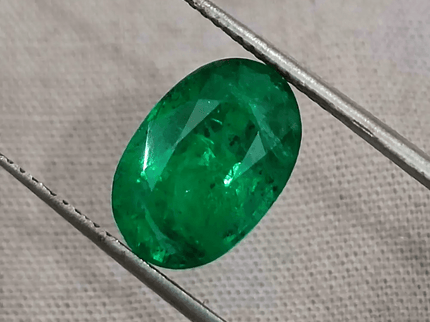 3.99ct IGI Certified Top Deep Vivid Green Emerald, Natural Gem - SMSGEMS 