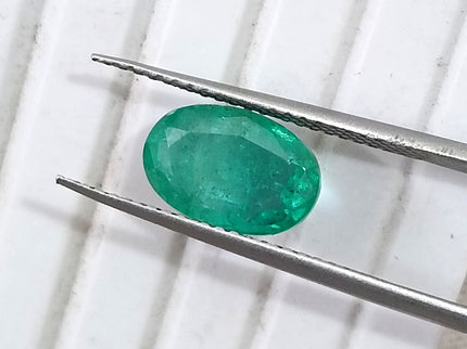 2.00ct Sea Green Natural Zambian Emerald Oval Cut Loose Gemstone