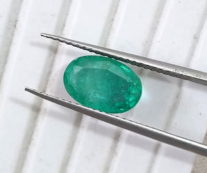 2.00ct Sea Green Natural Zambian Emerald Oval Cut Loose Gemstone