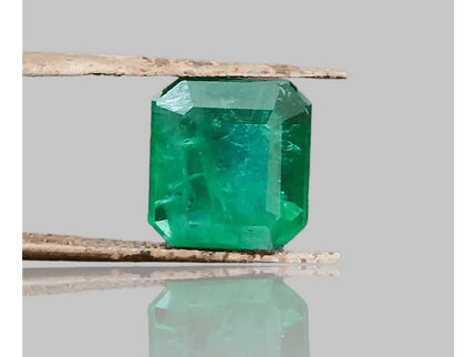 4.06ct Emerald Cut Zambian Emerald , 100% Natural Gemstone. - SMSGEMS 