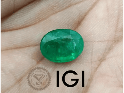 4.09ct IGI Certified Velvet Green Swat Emerald, Natural Earth Mined Gemstone - SMSGEMS 