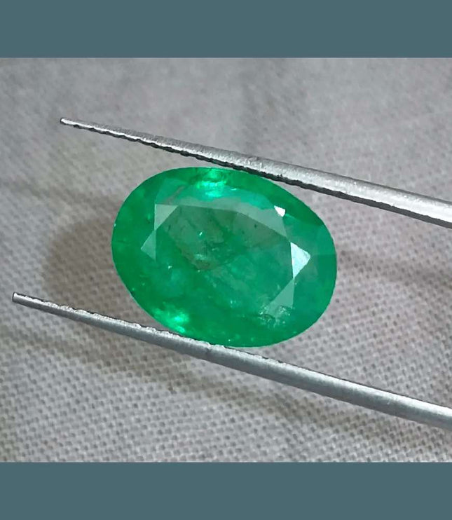 4.13ct Vivid Green Emerald Certified by GSI - SMSGEMS 