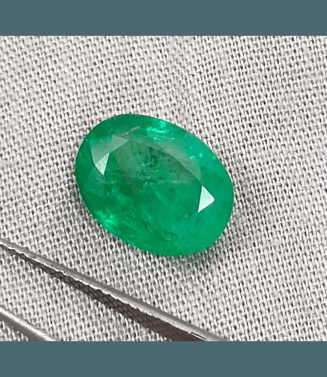 4.13ct Vivid Green Emerald Certified by GSI - SMSGEMS 