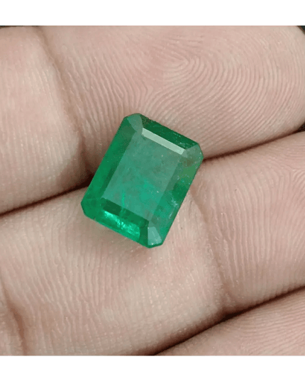 4.20ct Vibrant Green Emerald, 100% Natural Gem - SMSGEMS 