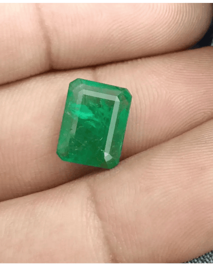 4.20ct Vibrant Green Emerald, 100% Natural Gem - SMSGEMS 
