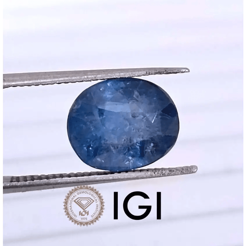 4.25ct IGI Certified Blue Ceylon Sapphire, Natural Gemstone - SMSGEMS 