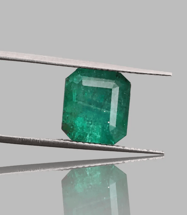 4.36ct Deep Green Zambian Emerald , 100% Natural Earth Mined Gem. - SMSGEMS 