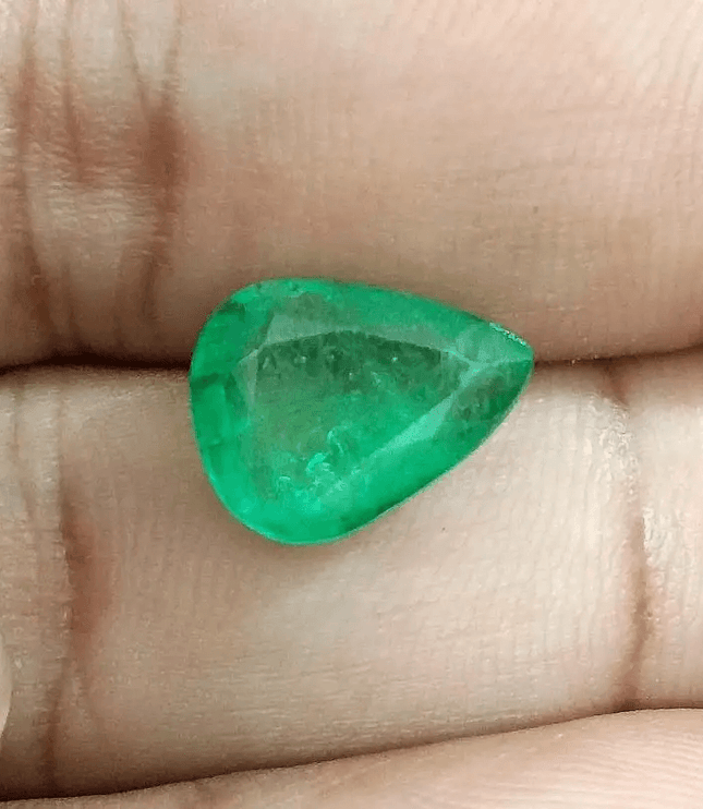 4.53ct Colombian IGI Certified Beautiful Pear Cut Emerald, 100% Natural Earth mined Gemstone. - SMSGEMS 