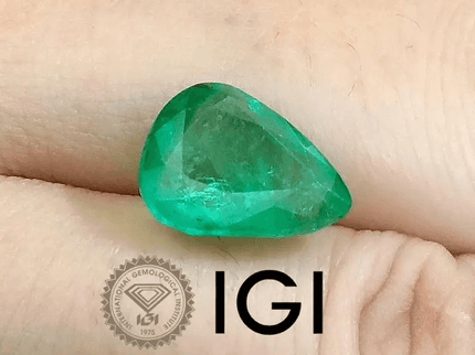 4.53ct Colombian IGI Certified Beautiful Pear Cut Emerald, 100% Natural Earth mined Gemstone. - SMSGEMS 