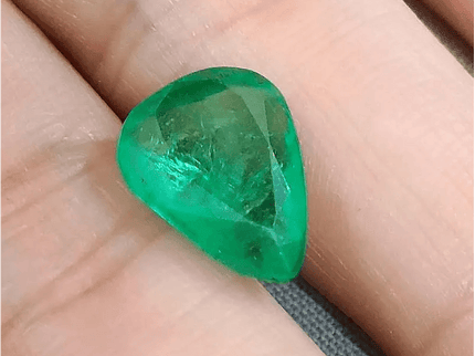 4.53ct Colombian IGI Certified Beautiful Pear Cut Emerald, 100% Natural Earth mined Gemstone. - SMSGEMS 
