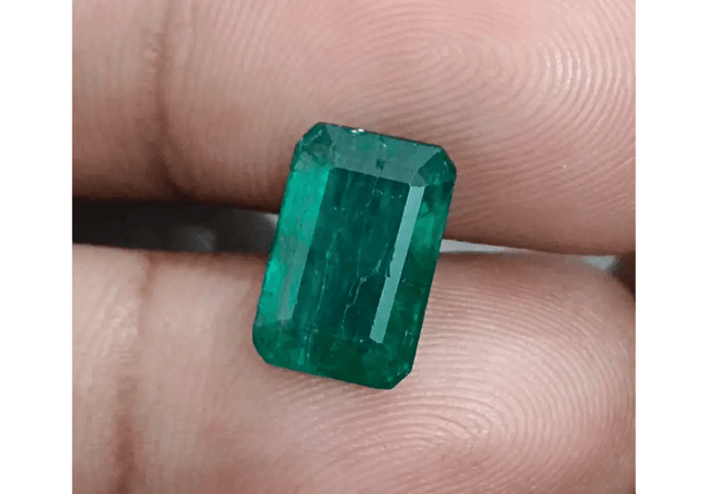 4.58ct Zambian Emerald, 100% Natural Earth Mined Gemstone - SMSGEMS 