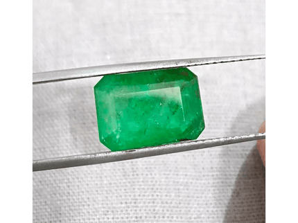 4.63ct IGI Certified Deep Green Swat Emerald, 100% Natural Gem - SMSGEMS 