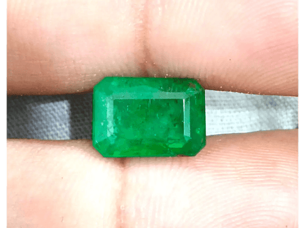 4.63ct IGI Certified Deep Green Swat Emerald, 100% Natural Gem - SMSGEMS 