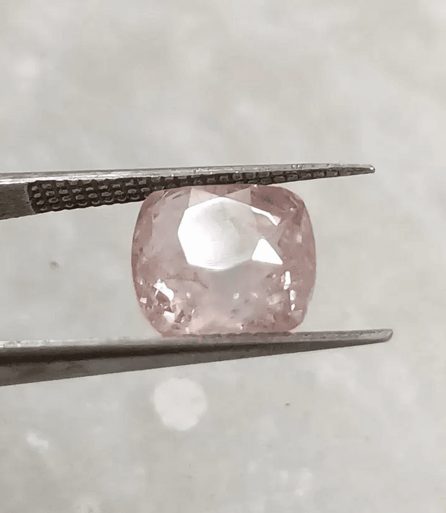 4.66ct IGI Certified Sunrise Padparadscha Sapphire , Natural Untreated Gemstone - SMSGEMS 