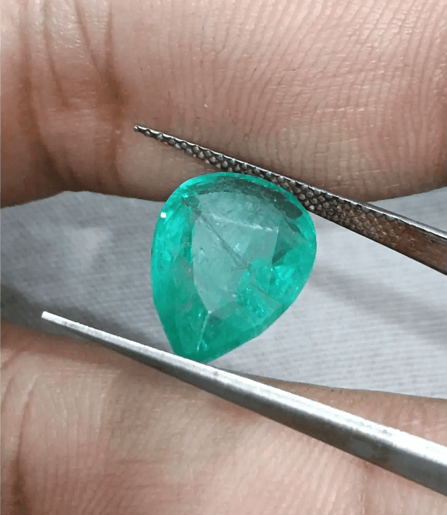 4.76 Medium Green Zambian Emerald, Natural Earth Mined Gemstone - SMSGEMS 