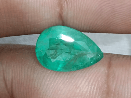 4.79ct Colombian Emerald, Natural Earth Mined Gemstone - SMSGEMS 