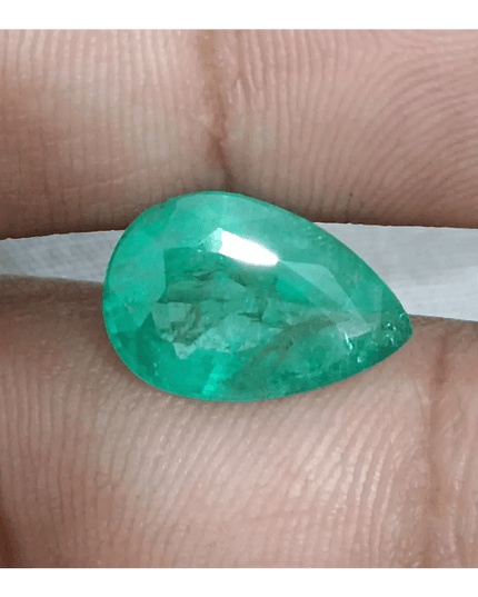 4.79ct Colombian Emerald, Natural Earth Mined Gemstone - SMSGEMS 
