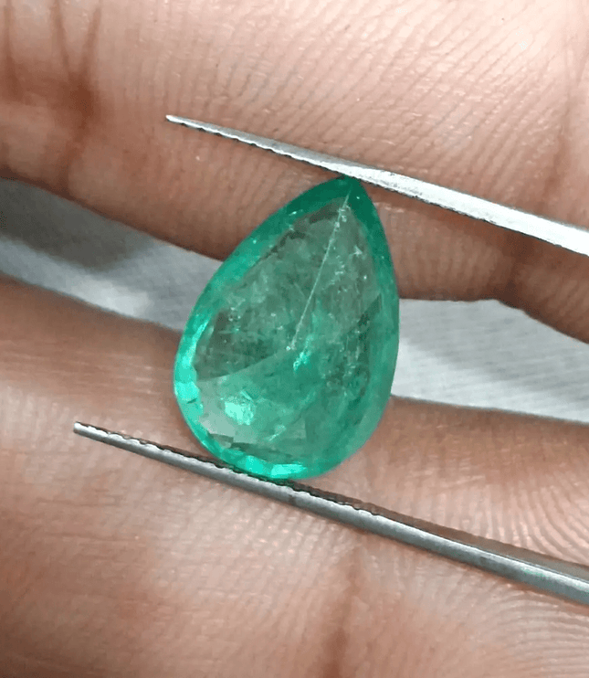 4.79ct Colombian Emerald, Natural Earth Mined Gemstone - SMSGEMS 