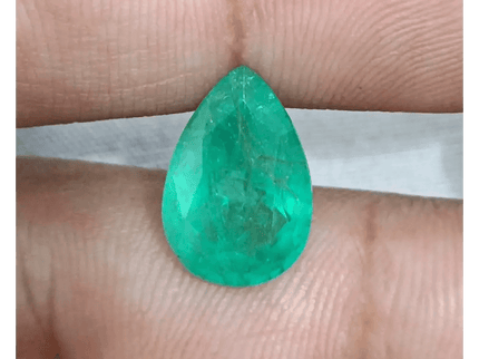 4.79ct Colombian Emerald, Natural Earth Mined Gemstone - SMSGEMS 