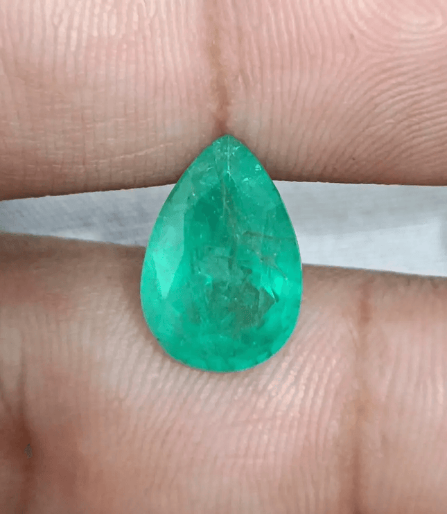 4.79ct Colombian Emerald, Natural Earth Mined Gemstone - SMSGEMS 