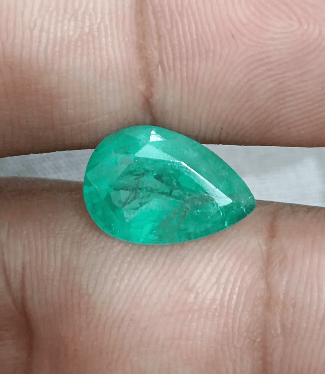 4.79ct Colombian Emerald, Natural Earth Mined Gemstone - SMSGEMS 