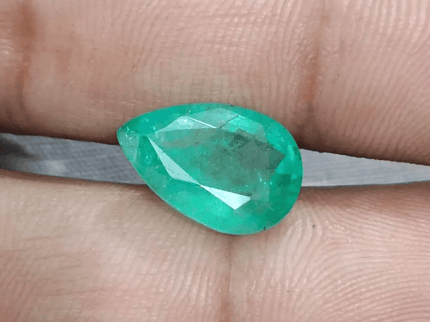 4.79ct Colombian Emerald, Natural Earth Mined Gemstone - SMSGEMS 