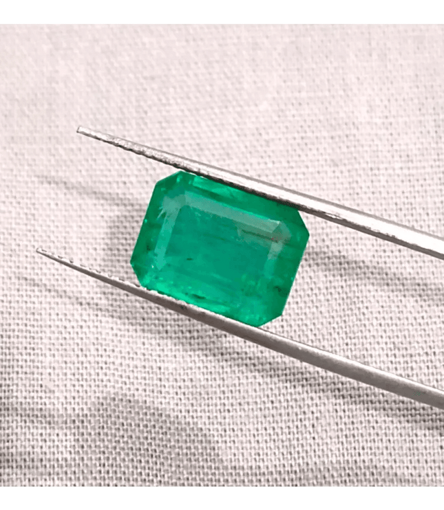 4.81ct Certified Zambian Emerald, 100% Natural Gem - SMSGEMS 