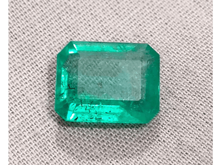 4.85ct GSI Certified Quality Emerald, 100% Natural Gemstone - SMSGEMS 