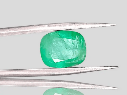 4.85ct Neon Green Cushion Cut Ethiopian Emerald, Natural Earth Mined Gemstone - SMSGEMS 