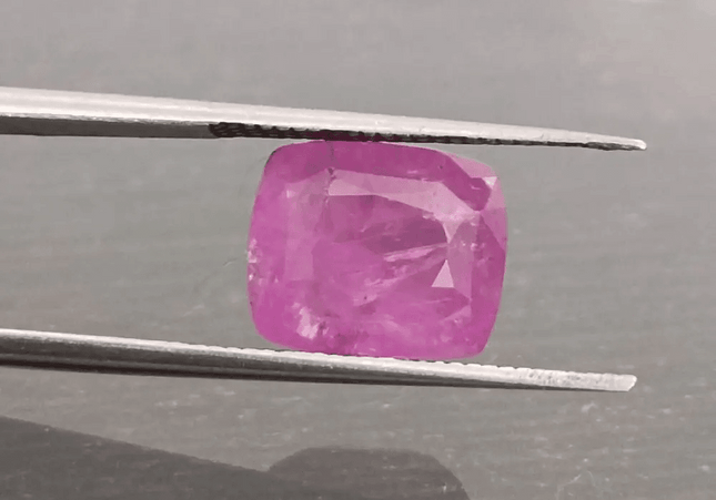 4.88ct IGI Certified Burmese Ruby, Natural Untreated Gem - SMSGEMS 