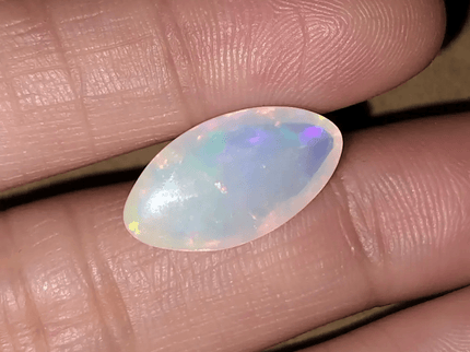5.04ct Ethiopian Welo mine Opal, 100% Natural Earth Mined Gemstone. - SMSGEMS 