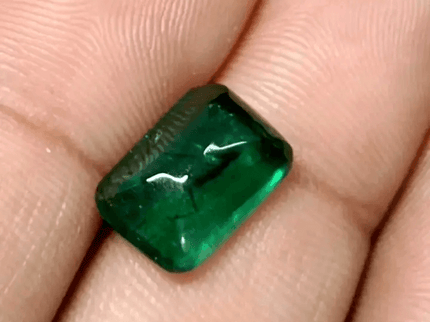 5.23ct Sugarloaf Cut Emerald, 100% Natural Gem - SMSGEMS 