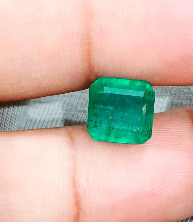 5.41ct Zambian Emerald, Natural Gemstone - SMSGEMS 