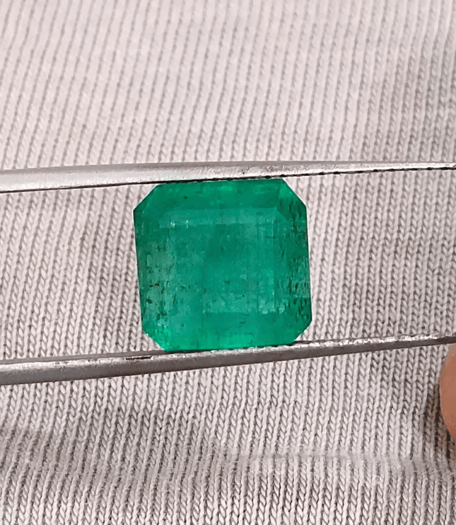 5.41ct Zambian Emerald, Natural Gemstone - SMSGEMS 