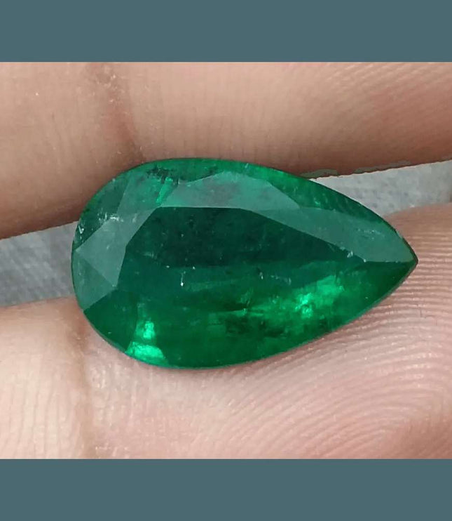 5.81ct Vivid Deep Green Emerald, Natural Earth Mined Gemstone - SMSGEMS 