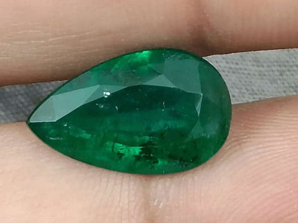 5.81ct Vivid Deep Green Emerald, Natural Earth Mined Gemstone - SMSGEMS 