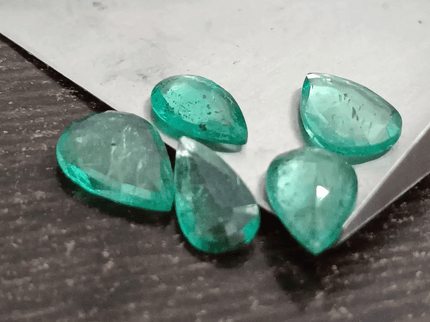 6.16ct Emerald Parcel, 100% Natural Gemstone - SMSGEMS 